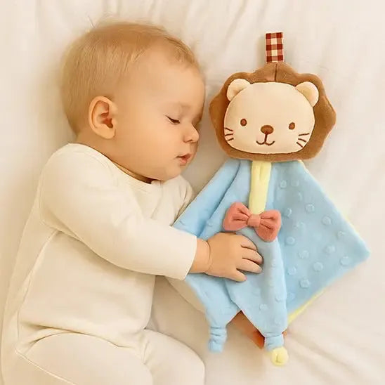 Enfant endormi câlinant compagnon doux à crinière.