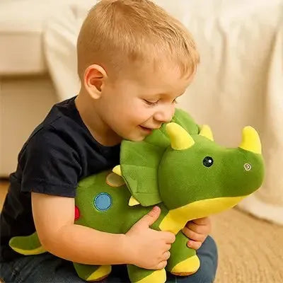 Grande peluche dinosaure démontrant son confort d'utilisation