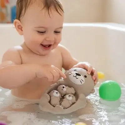 Jouet baignoire bébé, dans le bain avec les loutres