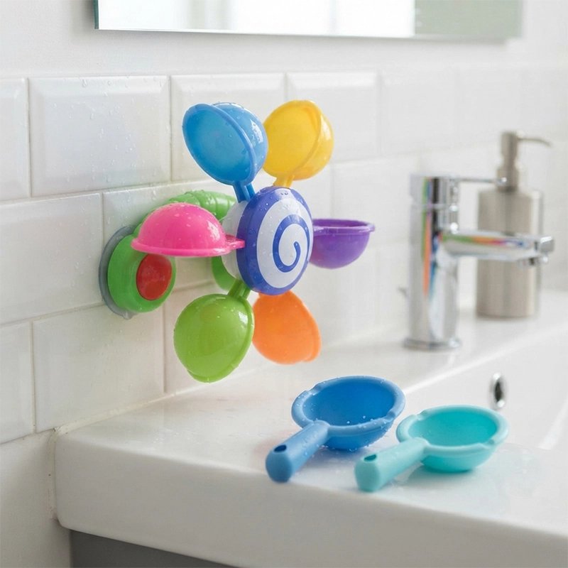 Jouet baignoire pour bébé moulin ventouse et accessoires 