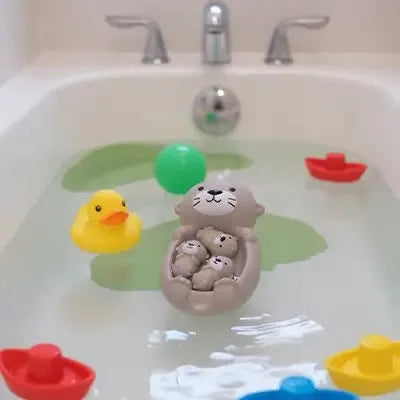 Ensemble ludique pour divertir les tout-petits dans l'eau