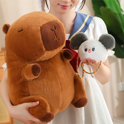 Peluche capybara avec design de chien