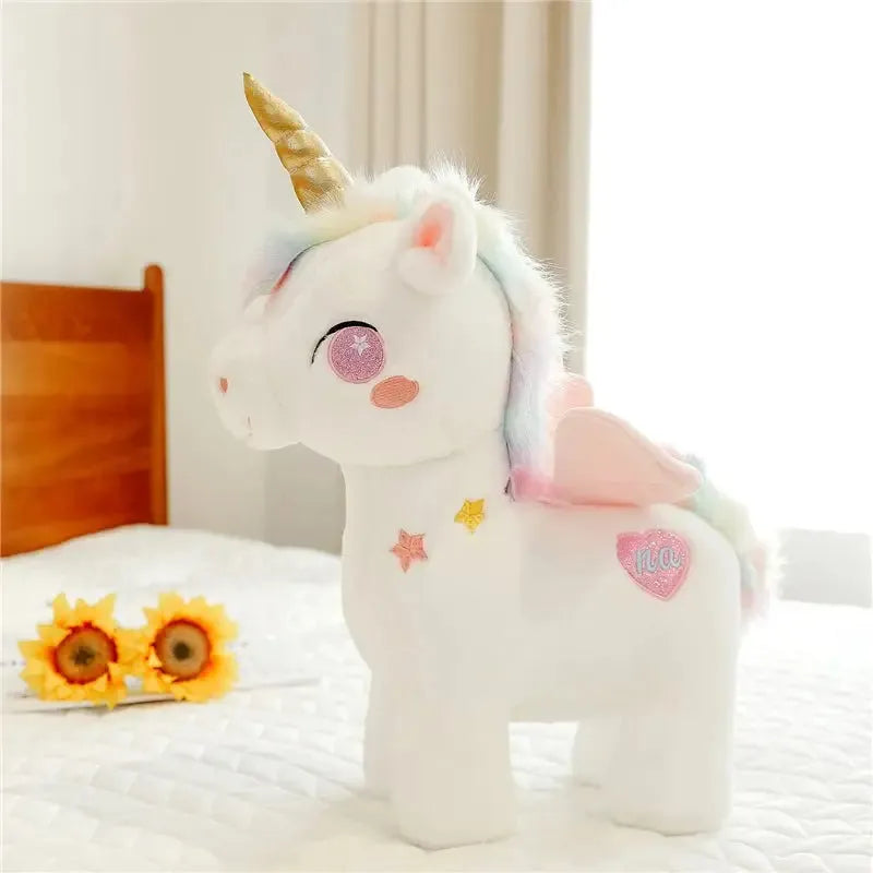 Peluche licorne vue sous un autre angle