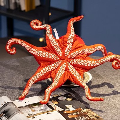 Les tentacules de la peluche pieuvre