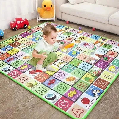 Tapis de jeu bébé, Accessoire de motricité au sol en cours d'utilisation
