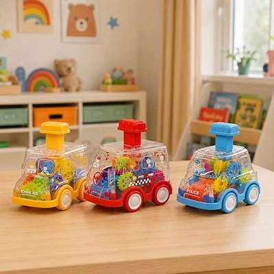 Trois voiture jouet jaune rouge et bleu